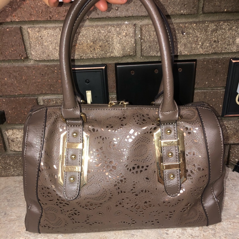 Apt.9 duffel style purse